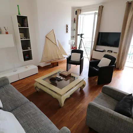 Luxury 1 Bedroom Quai St Pierre 2 Mins From The Palais & Croisette 269